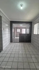 Casa com 2 Quartos para alugar, 45m² no Jardim do Lago, Jundiaí