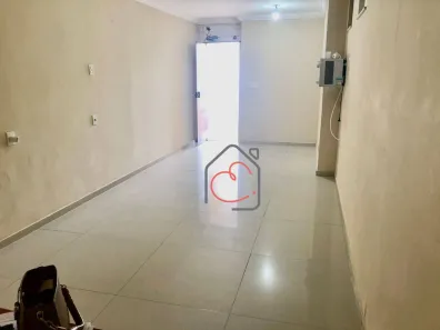 Imóvel Comercial para alugar, 79m² no Imbetiba, Macaé