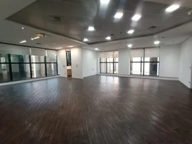 Ponto Comercial para alugar, 182m² no Vila Olímpia, São Paulo