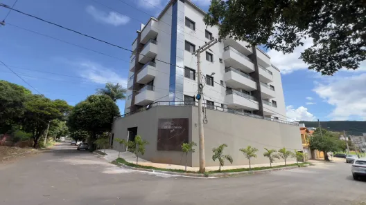 Apartamento com 3 Quartos à venda, 135m² no Augusta Mota, Montes Claros