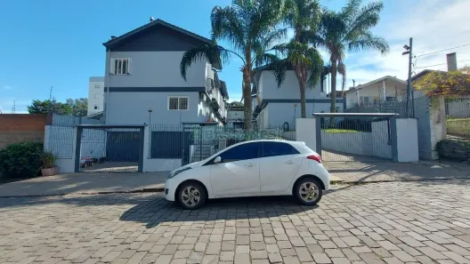 Sobrado com 3 Quartos à venda, 87m² no Interlagos, Caxias do Sul