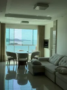 Apartamento com 4 Quartos para alugar, 140m² no Centro, Balneário Camboriú