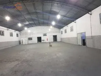 Galpão/Depósito/Armazém à venda, 770m² no Chácaras Reunidas, São José dos Campos