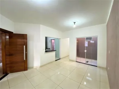 Casa com 3 Quartos para alugar, 175m² no Vila Industrial, Piracicaba