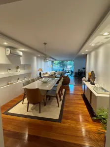 Apartamento com 3 Quartos para alugar, 250m² no Imbetiba, Macaé
