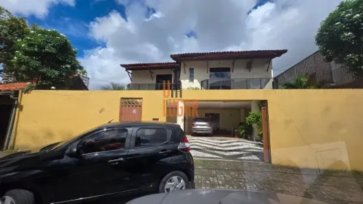 Casa com 6 Quartos para alugar, 640m² no São Brás, Belém