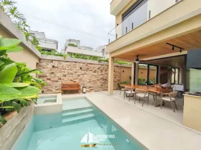 Casa de Condomínio com 5 Quartos para alugar, 250m² no Bairro de Juquehy, São Sebastião