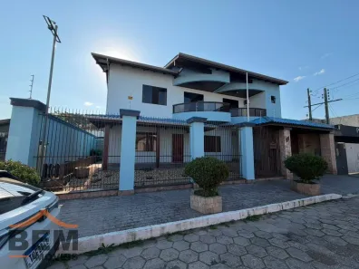 Casa com 4 Quartos à venda, 380m² no São João, Itajaí