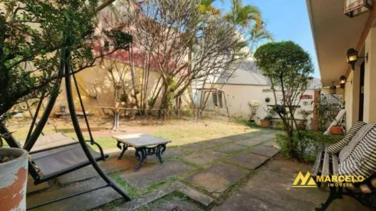 Casa com 3 Quartos à venda, 243m² no Vila Hamburguesa, São Paulo