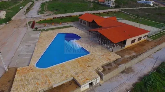 Lote/Terreno com 1 Quarto à venda, 721m² no COHAB, Bezerros