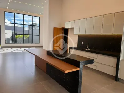 Casa com 3 Quartos à venda, 198m² no Garavelo Residencial Park, Aparecida de Goiânia