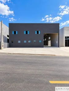 Ponto Comercial para venda ou aluguel, 611m² no Centro Empresarial BR-153, São José do Rio Preto