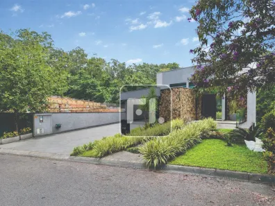 Casa de Condomínio com 3 Quartos à venda, 329m² no Jardim do Golf I, Jandira