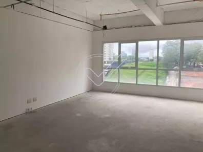 Sala Comercial para alugar, 40m² no Sítio Tamboré Alphaville, Barueri