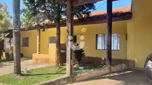 Fazenda/Sítio com 3 Quartos à venda, 800m² no Vila Guilherme, Votorantim