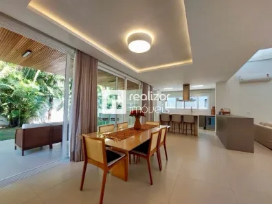 Casa com 5 Quartos para alugar, 417m² no Rio Tavares, Florianópolis