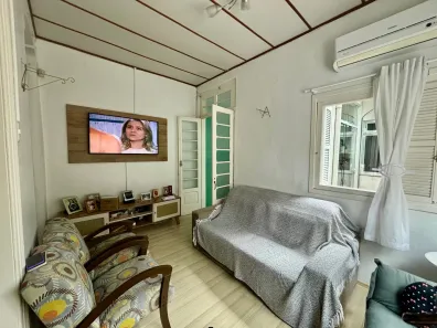 Casa com 2 Quartos à venda, 124m² no Centro, Pelotas
