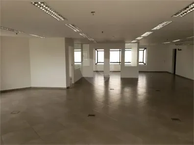 Sala Comercial à venda, 90m² no Água Branca, São Paulo