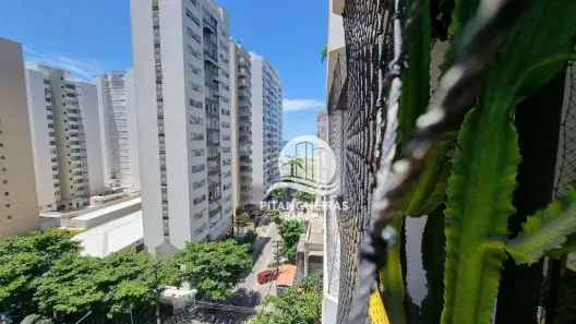 Flat com 2 Quartos à venda, 72m² no Pitangueiras, Guarujá