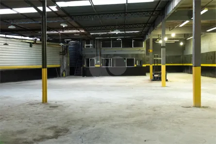 Galpão/Depósito/Armazém para venda ou aluguel, 700m² no Maria da Graça, Rio de Janeiro