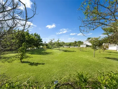 Lote/Terreno à venda, 1500m² no Parque Village Castelo, Itu