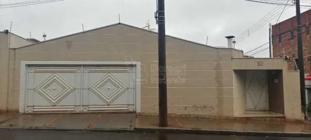 Casa com 3 Quartos à venda, 352m² no Centro, Araraquara