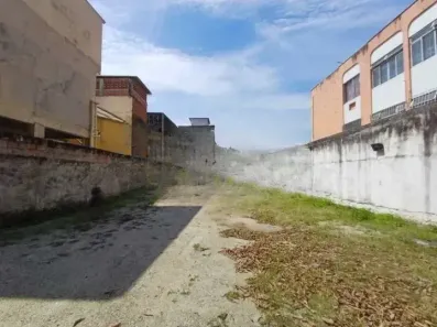 Lote/Terreno com 1 Quarto à venda, 500m² no Oswaldo Cruz, Rio de Janeiro