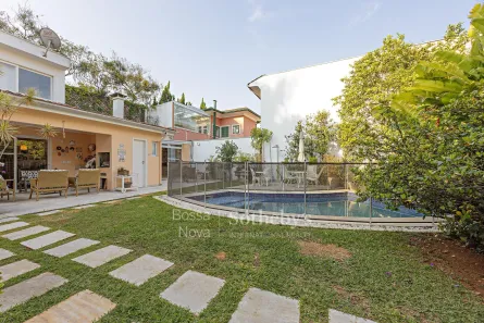 Casa com 4 Quartos à venda, 437m² no Jardim Europa, São Paulo