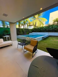 Casa de Condomínio com 5 Quartos para alugar, 460m² no Cararu, Eusébio