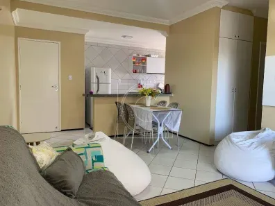 Apartamento com 2 Quartos à venda, 69m² no Porto das Dunas, Aquiraz