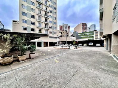 Apartamento com 2 Quartos à venda, 80m² no Centro, Juiz de Fora