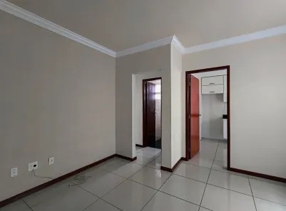 Apartamento com 2 Quartos para alugar, 75m² no Teixeiras, Juiz de Fora
