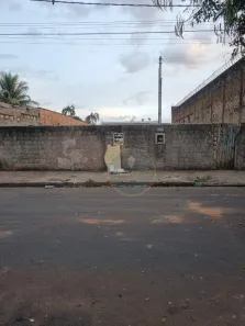 Lote/Terreno à venda, 330m² no Parque São Geraldo, Uberaba