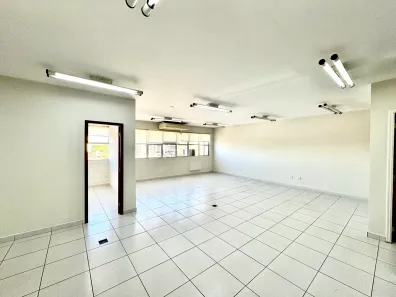 Sala Comercial para alugar, 120m² no Vila Lídia, Campinas