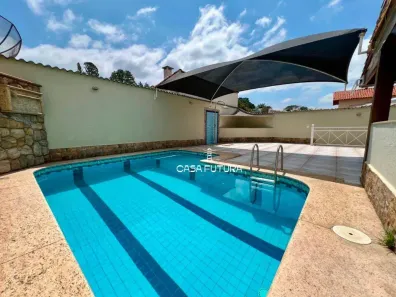 Casa com 3 Quartos à venda, 450m² no Jardim Primavera, Volta Redonda