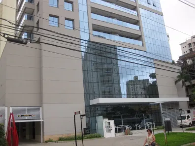 Sala Comercial para alugar, 256m² no Vila Nova Conceição, São Paulo