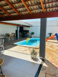 Casa com 3 Quartos à venda, 235m² no Alto Umuarama, Uberlândia