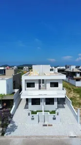 Casa com 3 Quartos à venda, 163m² no Campeche, Florianópolis