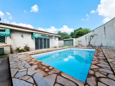 Casa com 3 Quartos para alugar, 211m² no Jardim Irajá, Ribeirão Preto