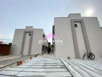 Casa com 2 Quartos à venda, 85m² no Pontal de Santa Marina, Caraguatatuba