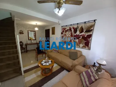 Casa com 3 Quartos à venda, 220m² no Vila Universitária, São Paulo