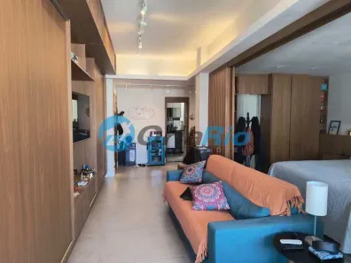 Apartamento com 2 Quartos à venda, 58m² no Leme, Rio de Janeiro