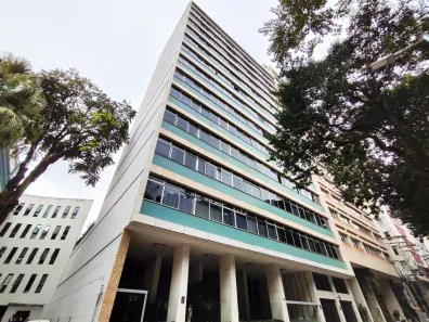 Apartamento com 3 Quartos para alugar, 226m² no Centro, Juiz de Fora