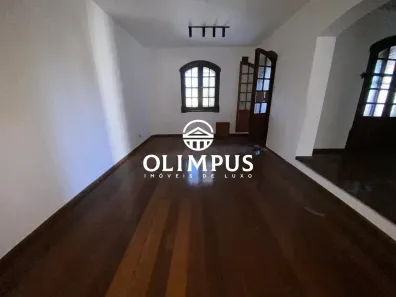 Imóvel Comercial com 4 Quartos para alugar, 283m² no Tabajaras, Uberlândia