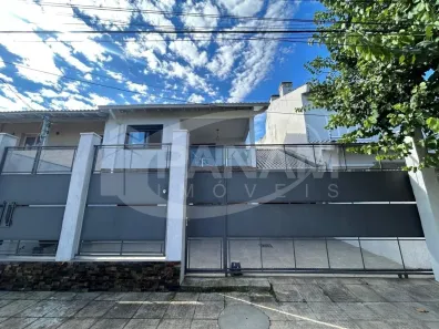 Casa com 2 Quartos para alugar, 185m² no Sarandi, Porto Alegre
