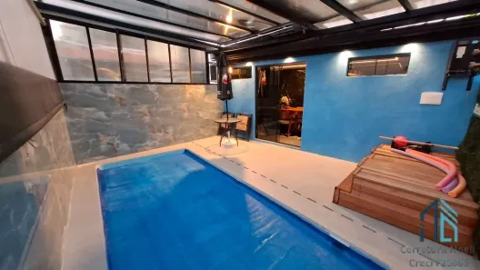 Casa com 5 Quartos à venda, 240m² no Tingui, Curitiba