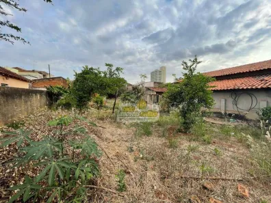 Lote/Terreno à venda, 606m² no Nossa Senhora da Abadia, Uberaba