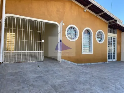 Casa com 3 Quartos para alugar, 139m² no Vila Proost de Souza, Campinas