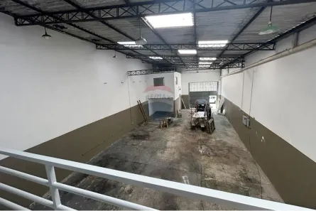 Galpão/Depósito/Armazém para alugar, 260m² no Capuava, Mauá