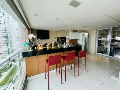 Apartamento com 3 Quartos à venda, 225m² no Vila Gomes Cardim, São Paulo